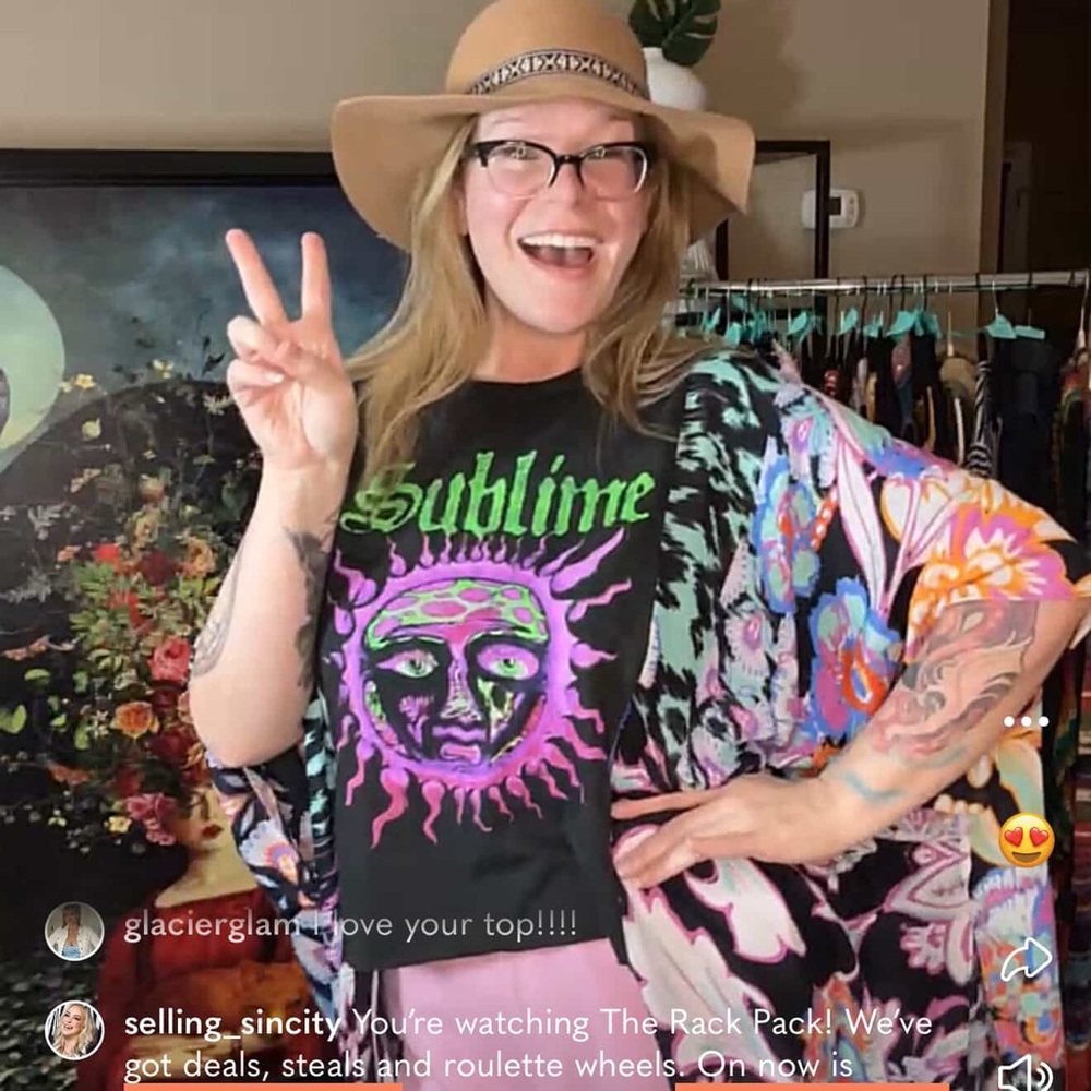 🔥FriendsandFauxs is LIVE!!🔥 - Picture 6 of 12